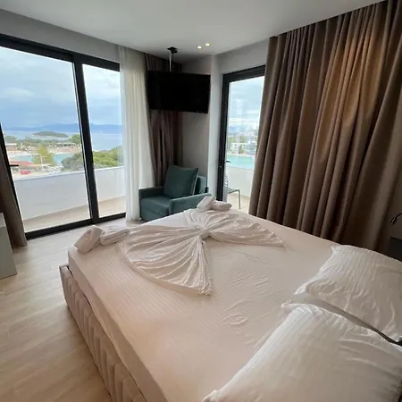 Onix Hotel 4*